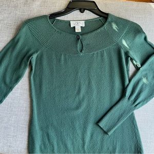 Loft Sweater size XS Petite ✨✨